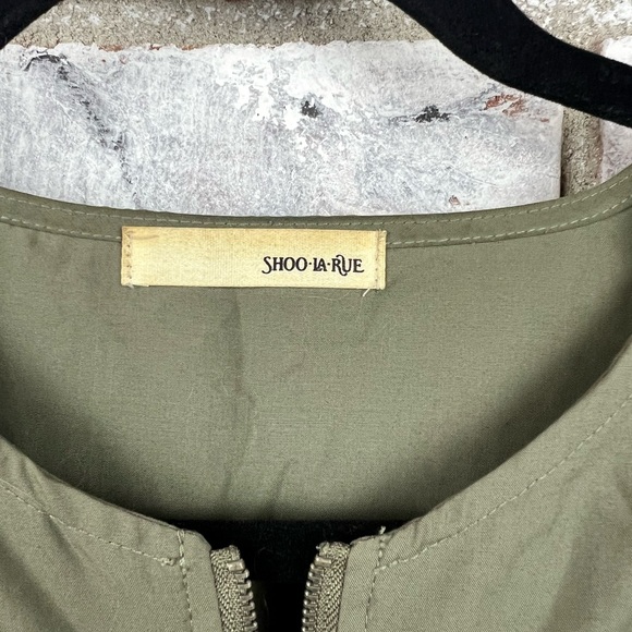 Green Bomber Zip-up - Picture 3 of 7